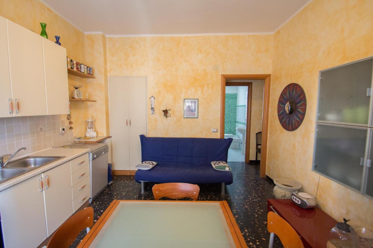 سافونا Yellow House المظهر الخارجي الصورة